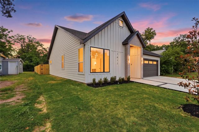 1617 Marburg Street, Dallas, TX 75215