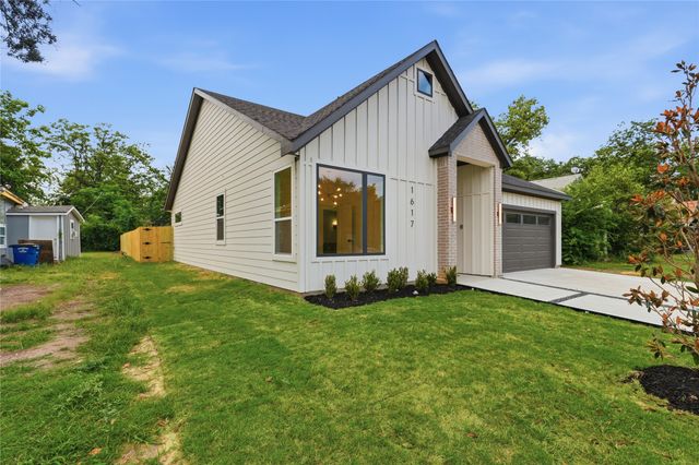 1617 Marburg Street, Dallas, TX 75215