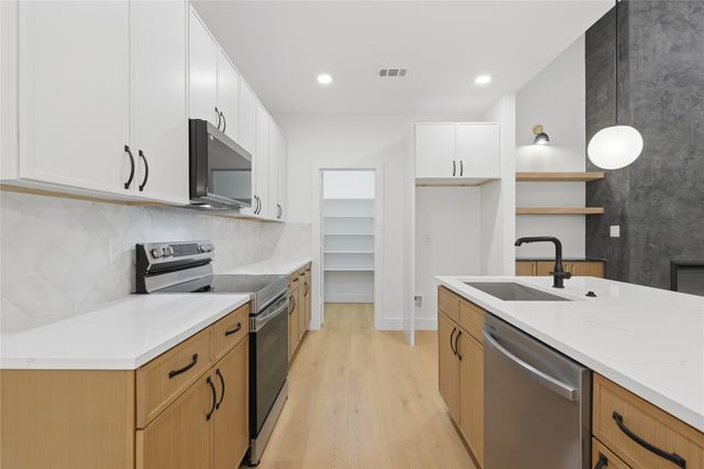 1617 Marburg Street, Dallas, TX 75215