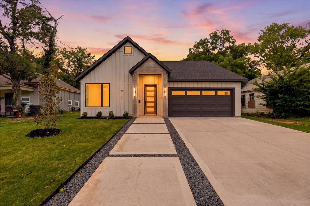 1617 Marburg Street, Dallas, TX 75215