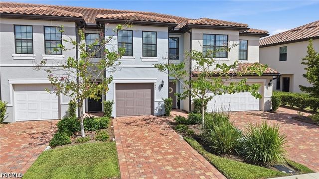 1451 Weeping Willow CT, Cape Coral, FL 33909