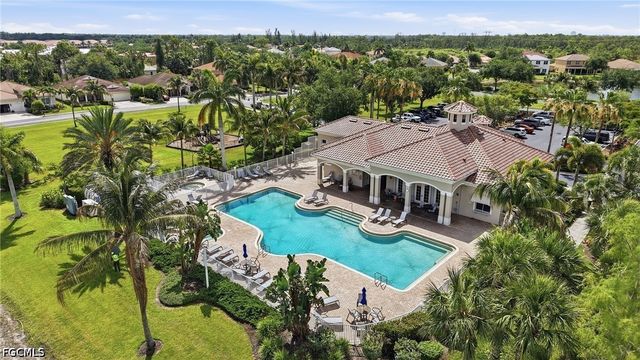 1451 Weeping Willow CT, Cape Coral, FL 33909