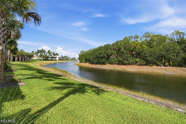 1451 Weeping Willow CT, Cape Coral, FL 33909