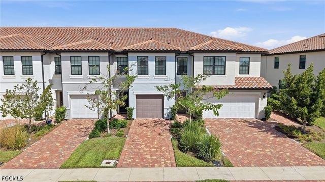 1451 Weeping Willow CT, Cape Coral, FL 33909