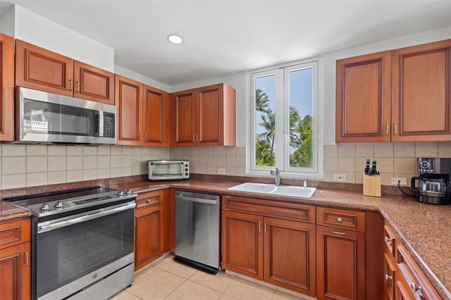 500 OCEAN DRIVE 540, Humacao, PR 00791