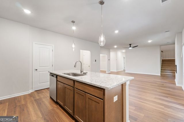 303 HUDSON Court, Jackson, GA 30233