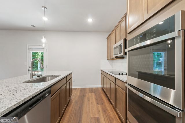 303 HUDSON Court, Jackson, GA 30233