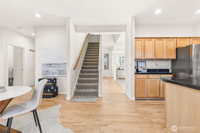 2017 NE 24th Place, Renton, WA 98056