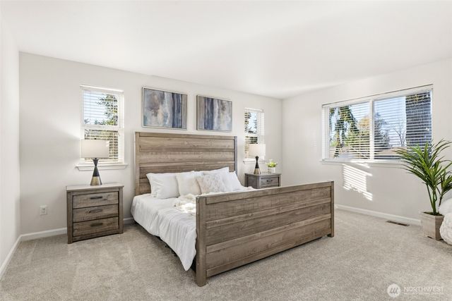 2017 NE 24th Place, Renton, WA 98056