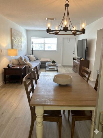 3930 Crystal Lake Drive 206, Deerfield Beach, FL 33064