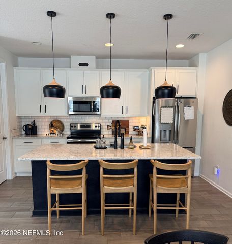 1078 PERSIMMON Drive, Middleburg, FL 32068