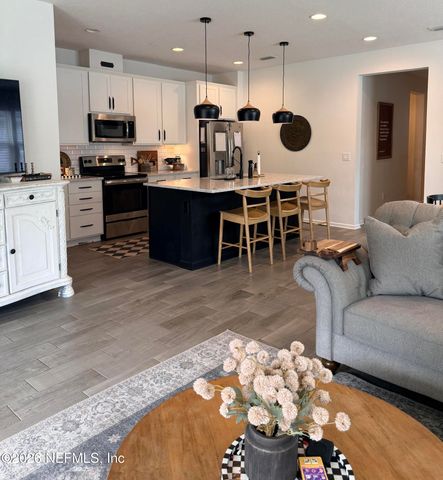 1078 PERSIMMON Drive, Middleburg, FL 32068