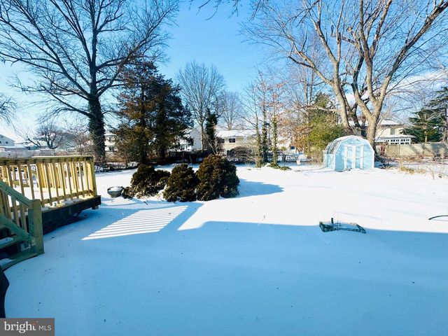 220 SOMERDALE RD, Voorhees, NJ 08043