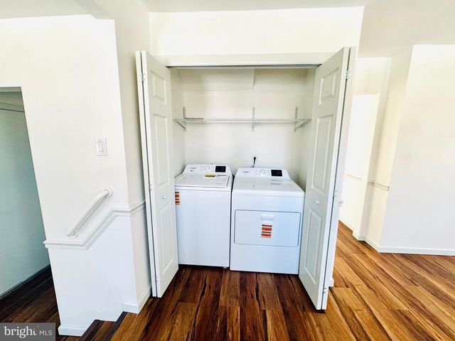 220 SOMERDALE RD, Voorhees, NJ 08043