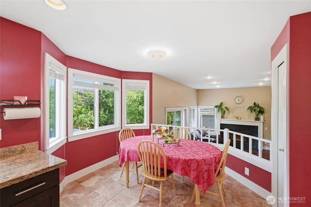 10927 NE 157TH Street, Bothell, WA 98011