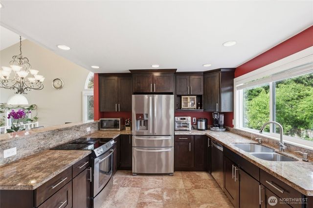 10927 NE 157TH Street, Bothell, WA 98011