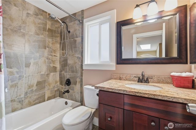 10927 NE 157TH Street, Bothell, WA 98011