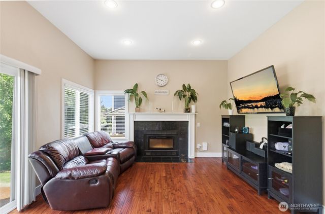 10927 NE 157TH Street, Bothell, WA 98011