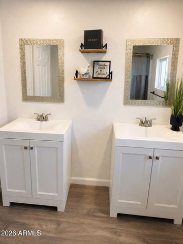 1562 S DESERT VIEW Place, Apache Junction, AZ 85120