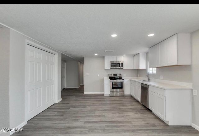 1562 S DESERT VIEW Place, Apache Junction, AZ 85120
