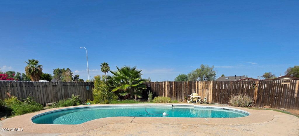 1562 S DESERT VIEW Place, Apache Junction, AZ 85120 — photo 2