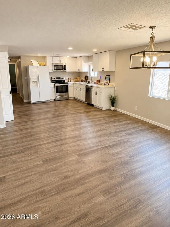 1562 S DESERT VIEW Place, Apache Junction, AZ 85120 — photo 5