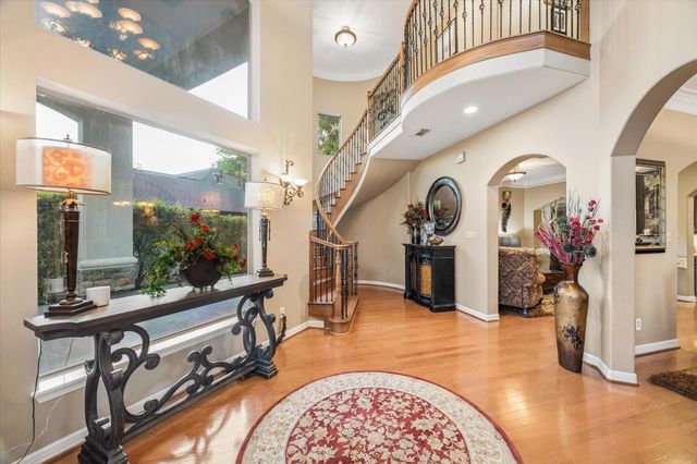 20 Woodshay Court, Montgomery, TX 77356