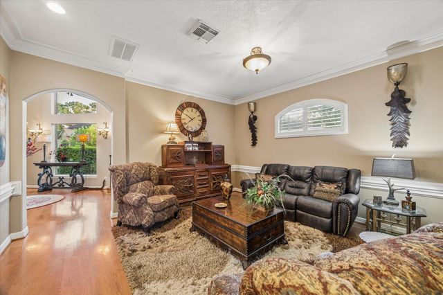 20 Woodshay Court, Montgomery, TX 77356