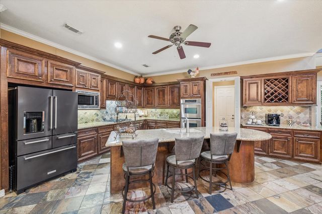 20 Woodshay Court, Montgomery, TX 77356