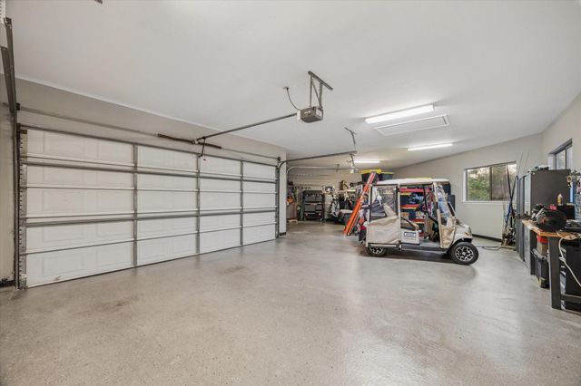 20 Woodshay Court, Montgomery, TX 77356