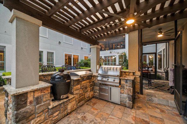 20 Woodshay Court, Montgomery, TX 77356