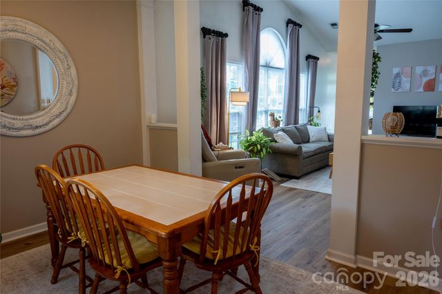 2568 Governors Pointe Court NE, Concord, NC 28025