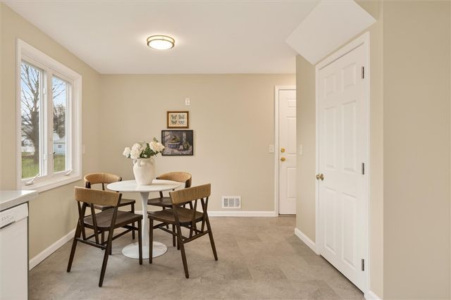 131 Shadowbrook Drive, Greece, NY 14616