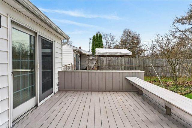 131 Shadowbrook Drive, Greece, NY 14616