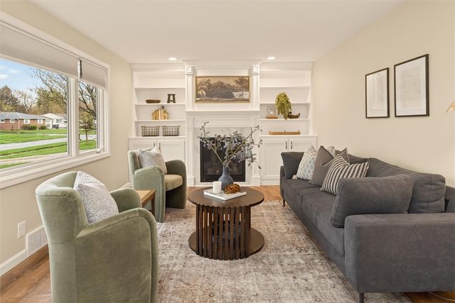 131 Shadowbrook Drive, Greece, NY 14616