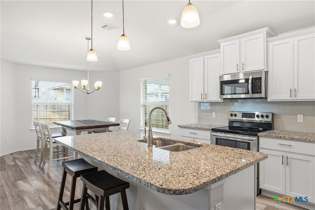 212 Bainbridge Drive, Temple, TX 76502