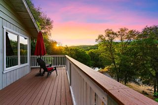 16310 Dry Creek Ln, Grass Valley, CA 95949