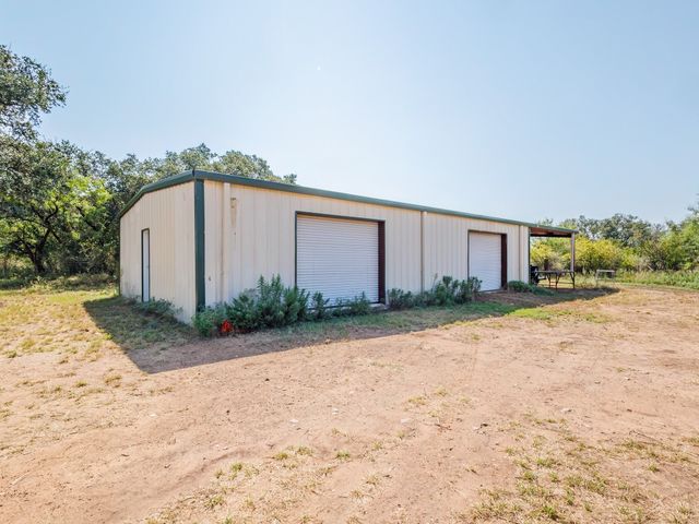 270 Fox Hollow Lane, Early, TX 76802