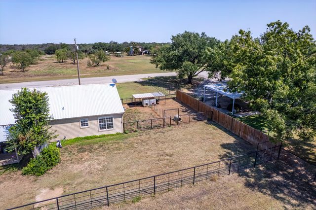 270 Fox Hollow Lane, Early, TX 76802