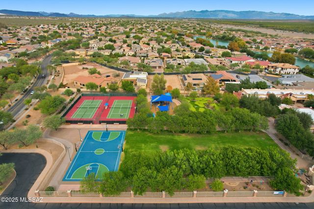 15741 S Camino Muesa, Sahuarita, AZ 85629