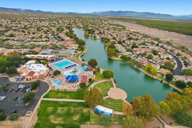 15741 S Camino Muesa, Sahuarita, AZ 85629