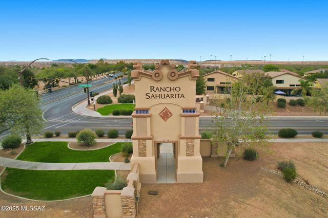 15741 S Camino Muesa, Sahuarita, AZ 85629