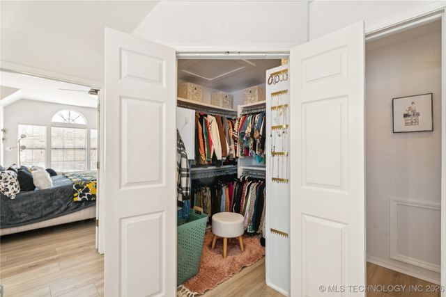 900 S Willow Avenue, Broken Arrow, OK 74012