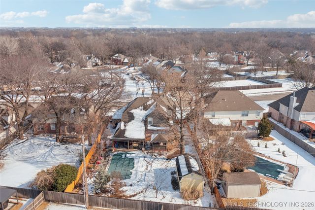 900 S Willow Avenue, Broken Arrow, OK 74012