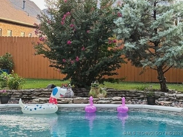 900 S Willow Avenue, Broken Arrow, OK 74012