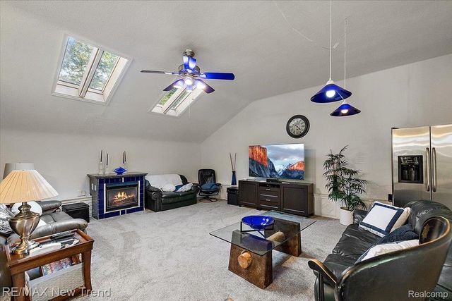 1450 Lenox Road, Bloomfield Charter Township, MI 48304