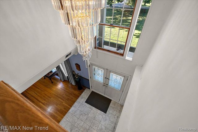 1450 Lenox Road, Bloomfield Charter Township, MI 48304