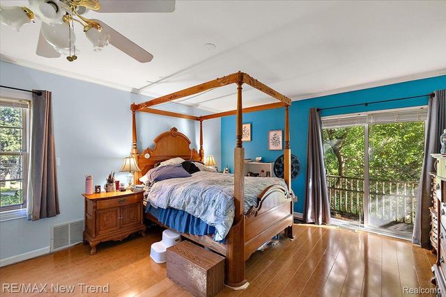 1450 Lenox Road, Bloomfield Charter Township, MI 48304