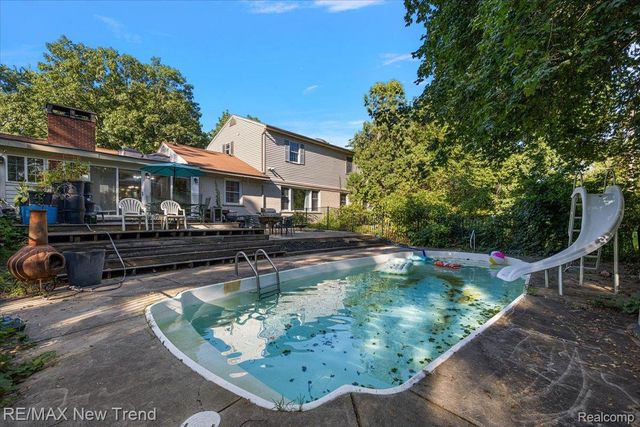 1450 Lenox Road, Bloomfield Charter Township, MI 48304