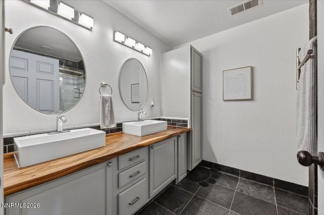 1347 Scarlet Oak Drive, Gardnerville, NV 89410